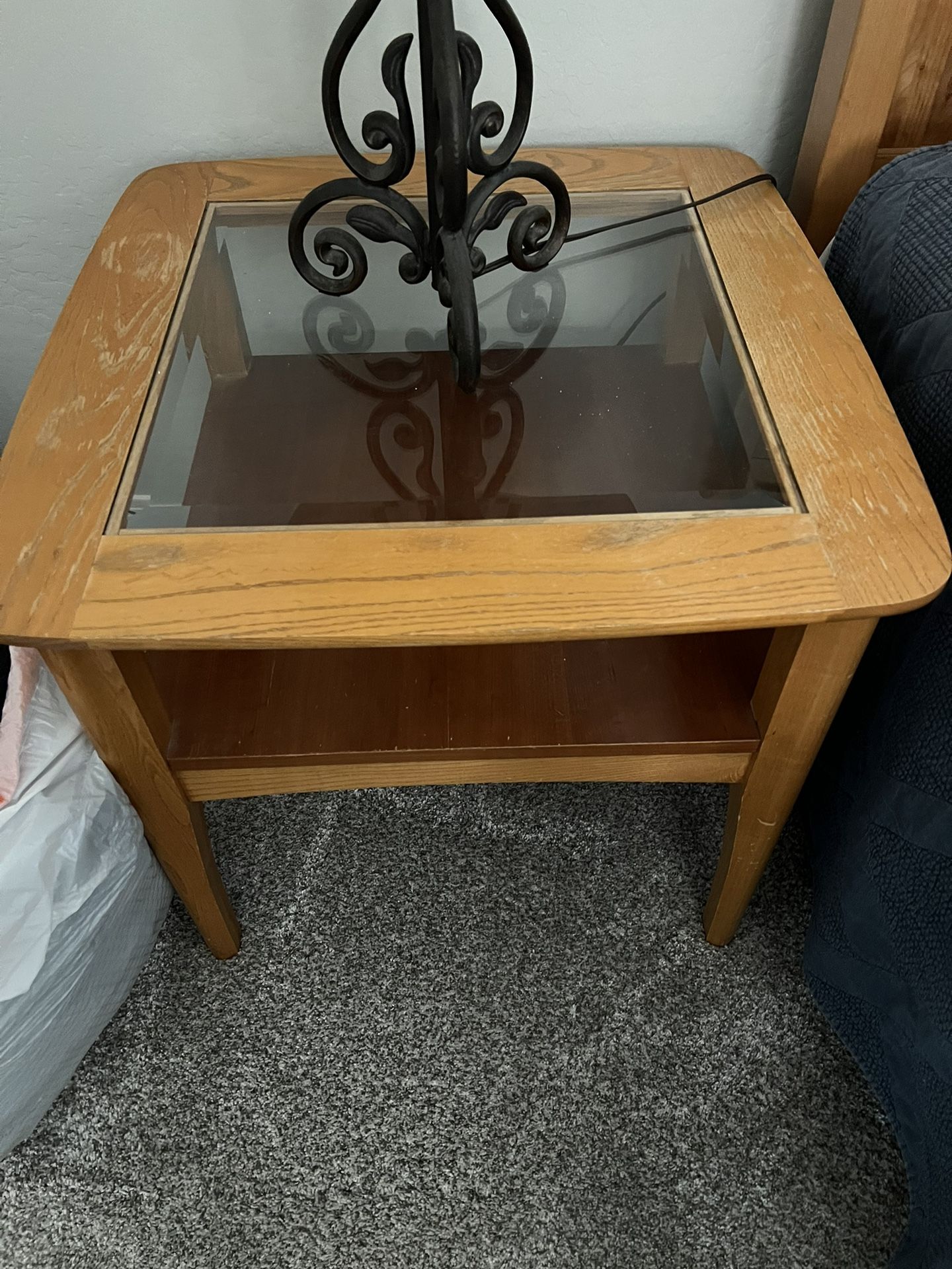 2 End Tables