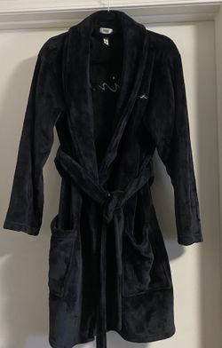 WOMENS M/L VICTORIA SECRETS ‘PINK’ ROBE