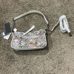Nice purse brand brand new