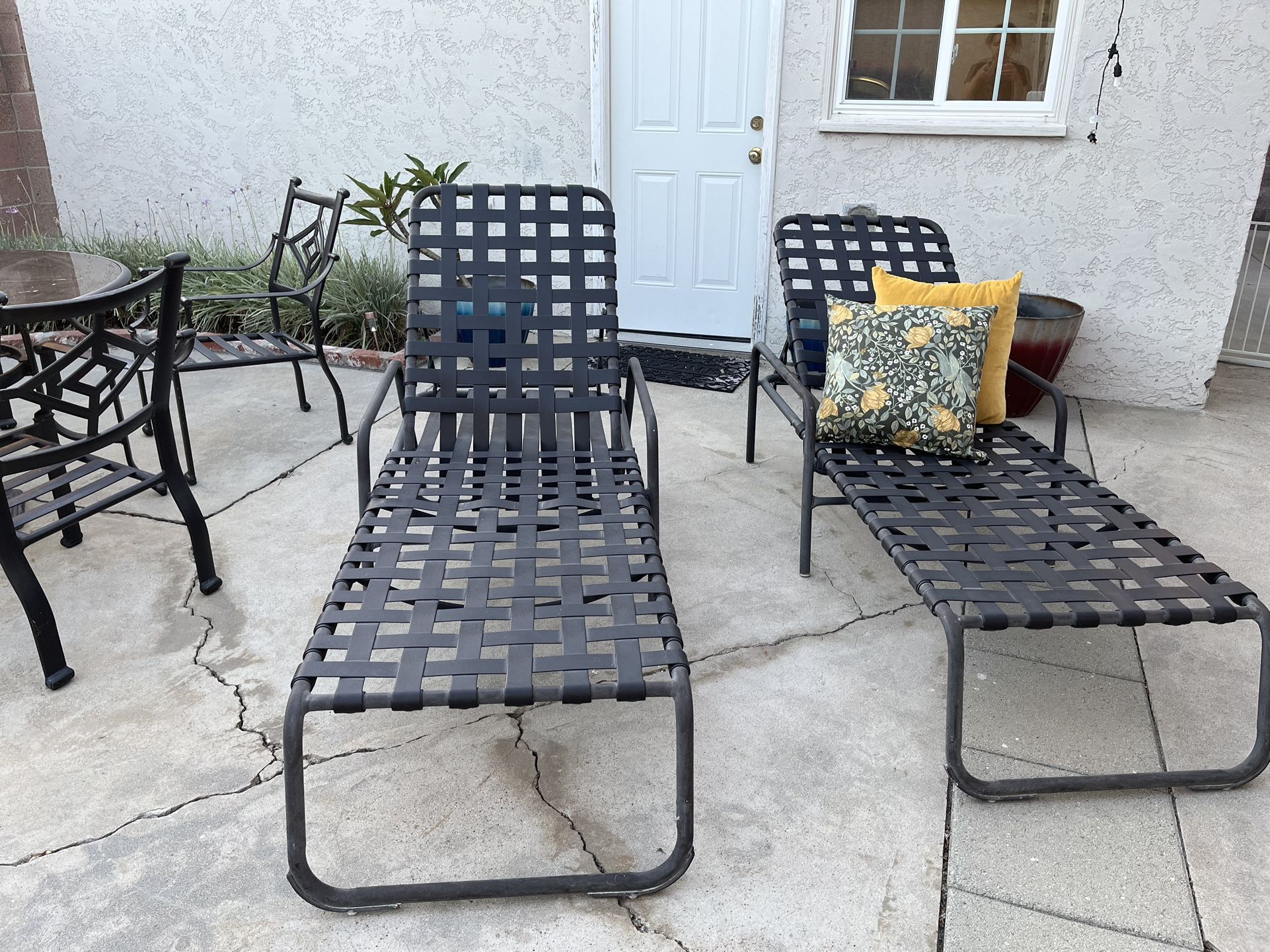 Vintage Brown Jordan Chase Lounge Chairs