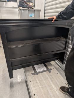 Rooms To Go Bunk bed With Trundle