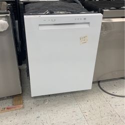 LG White Front Control Dishwasher 