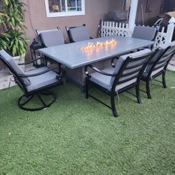Fire Pit Patio Set/ Outdoor Dining Table And Chairs 