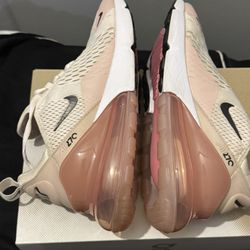 Air Max 270 Size 10 Women’s 