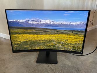 32” LG Curved Monitor