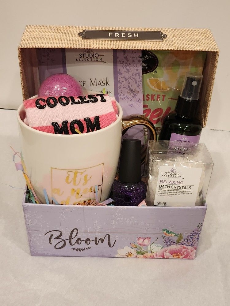 Mothers Day Basket