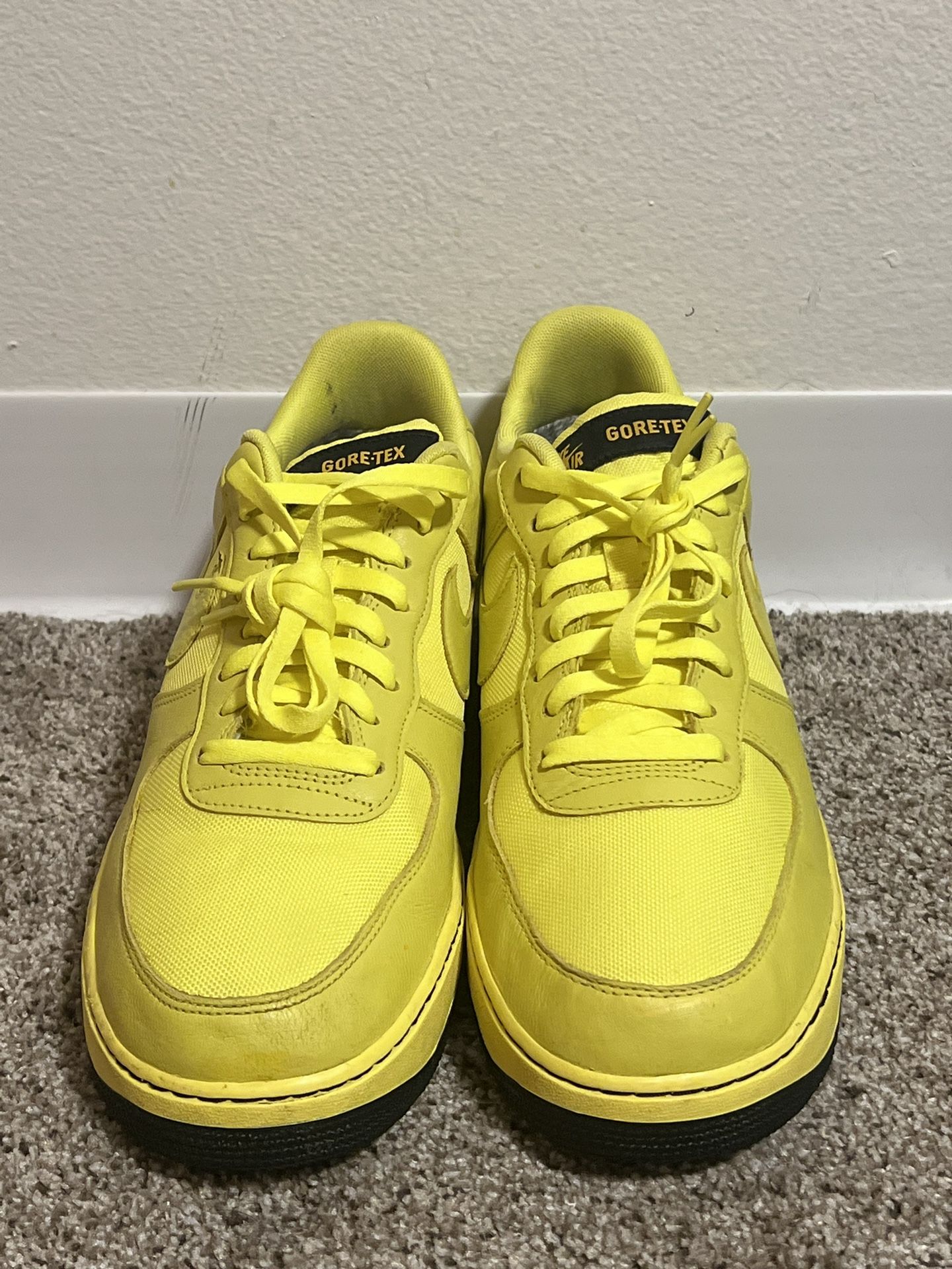 Nike Air Force Low Gore Tex Yellow Size 14 ck2630 701