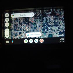 https://offerup.com/redirect/?o=QXBwbGUucGxheQ== And Android Auto 8 Inch screen GPS.
And tons of other features.