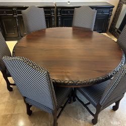Complete Dining Room Set (Pristine Condition)