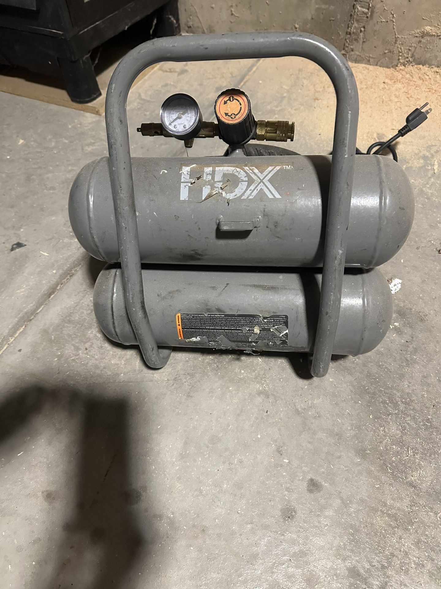 Small Two Stage Air Compressor Cash Only