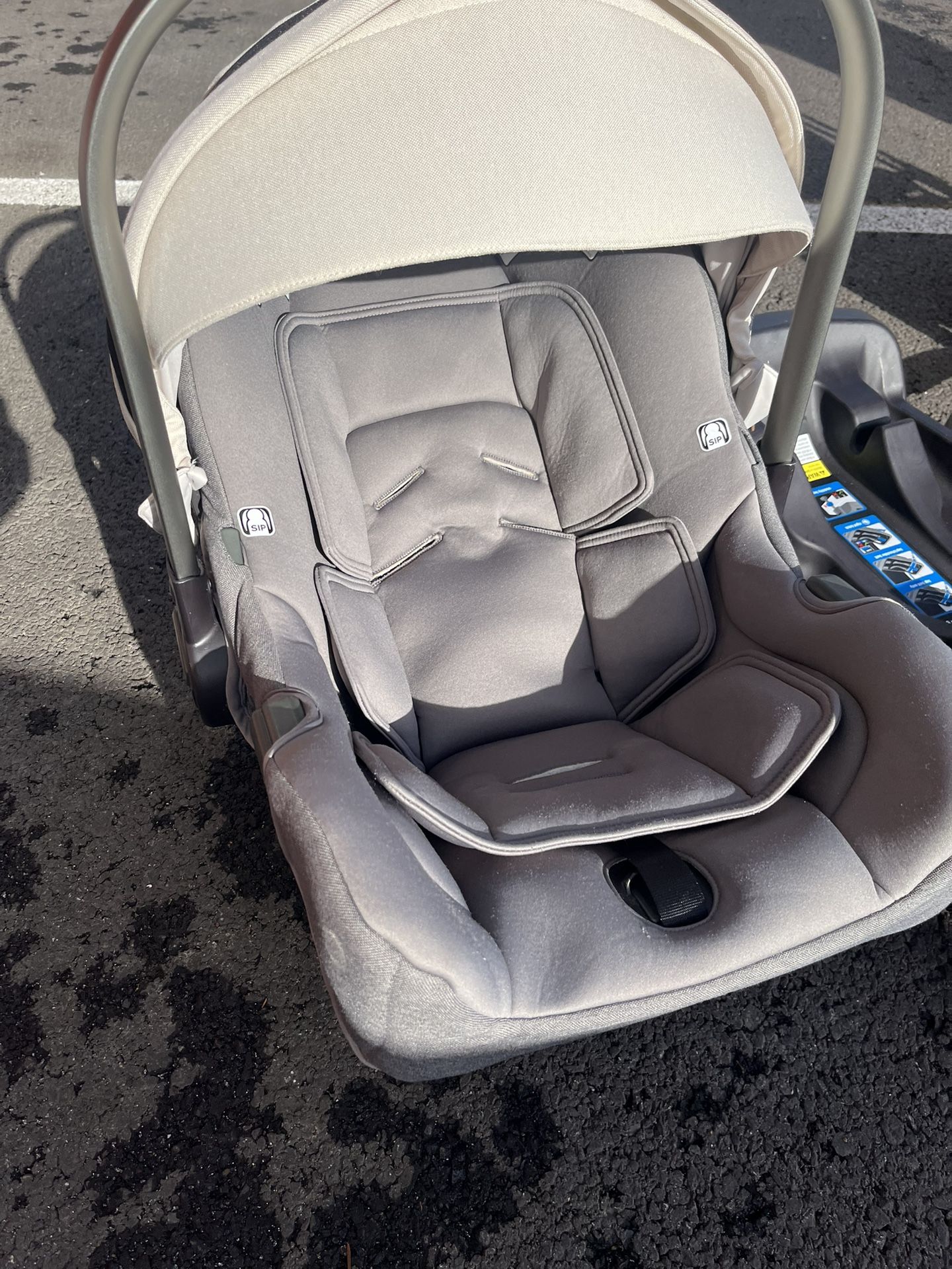 Nuna Stroller + Car Seat + Base + Adapter Set