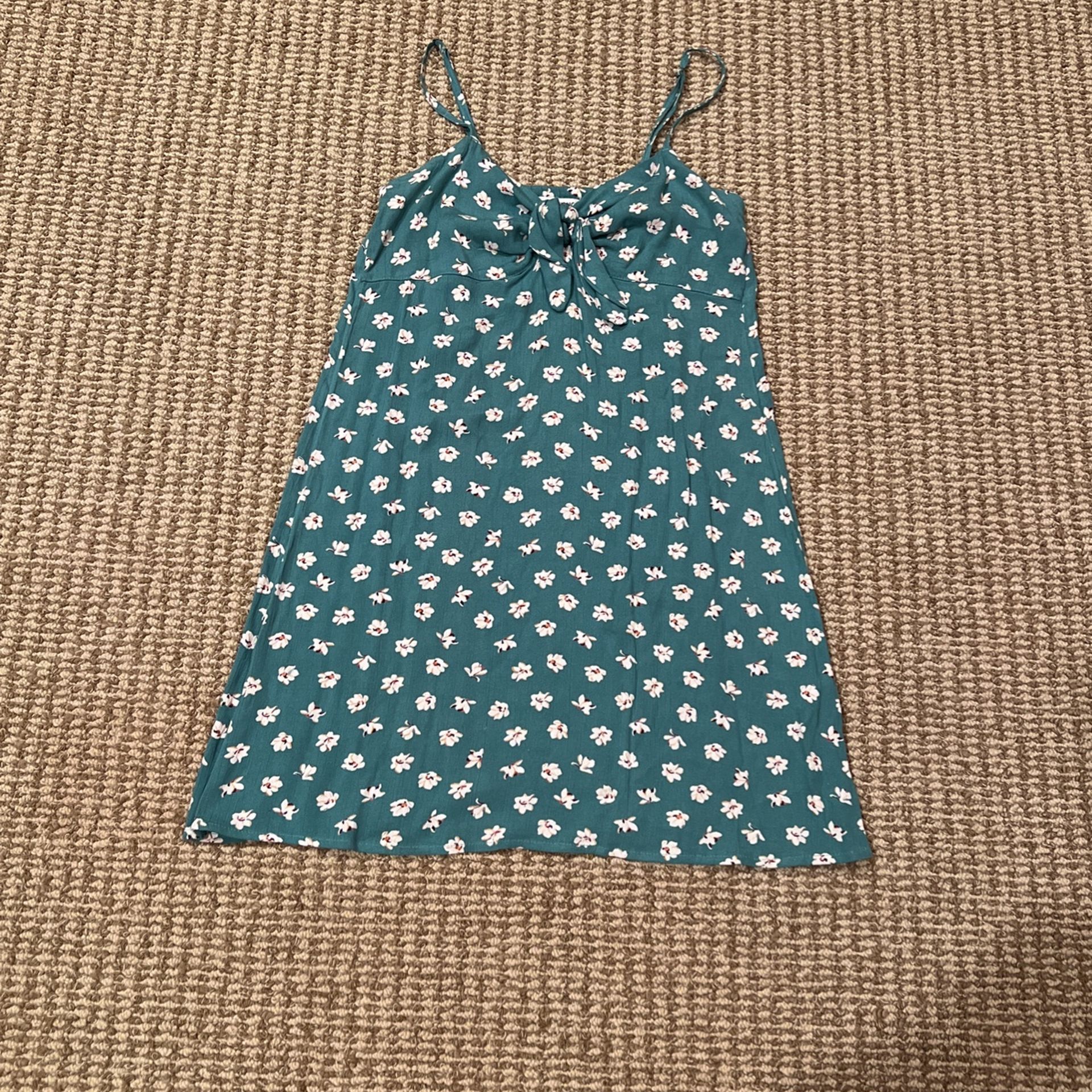 Billabong Summer Dress. Size Petit Small