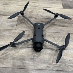 DJI MAVIC 4 PRO (512GB) CREATOR COMBO - ULTRA RARE in US