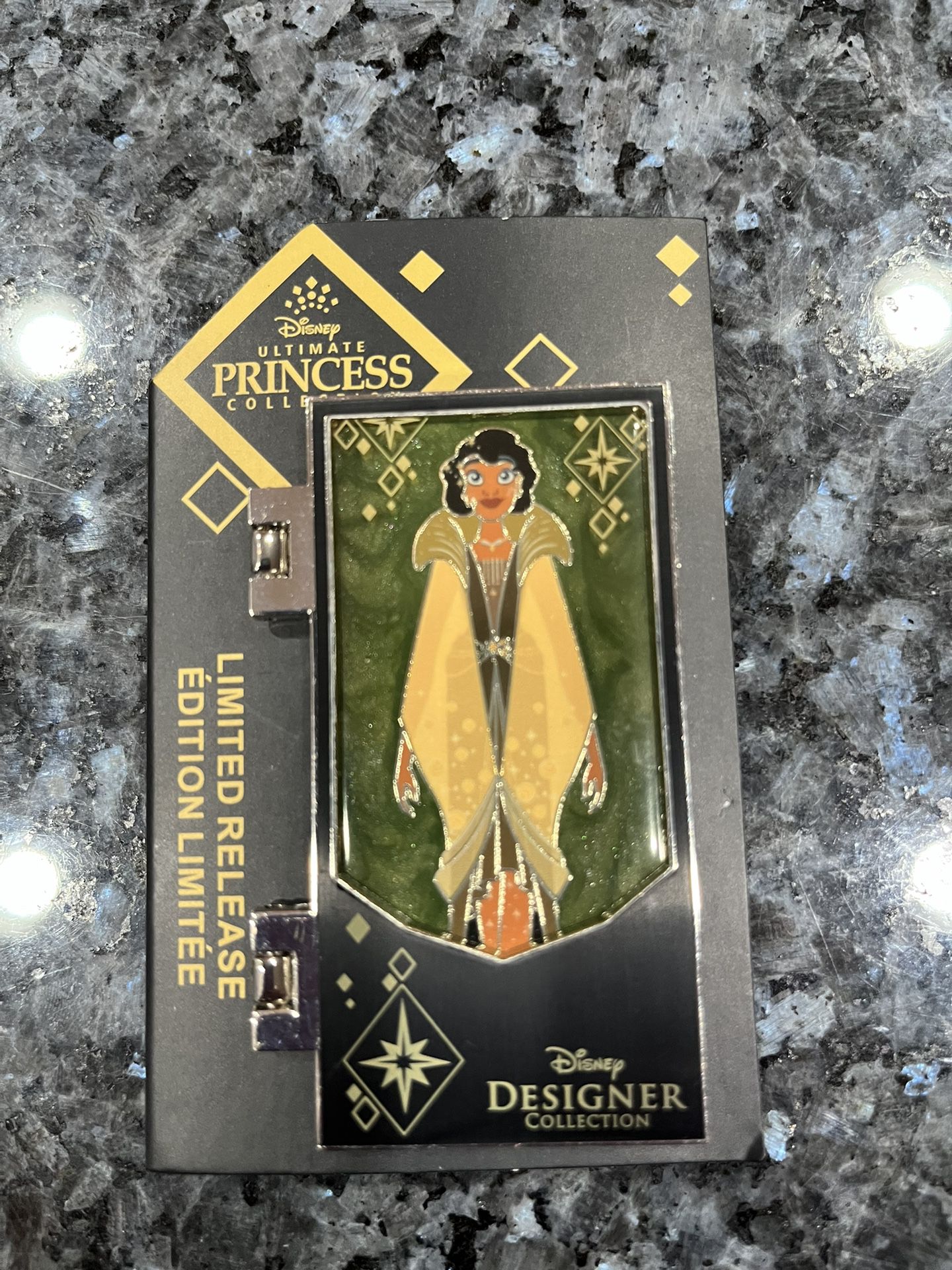 Disney Ultimate Princess Designer Collection Tiana Limited Release