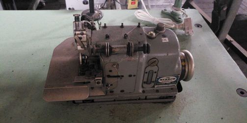 Industrial sewing machine