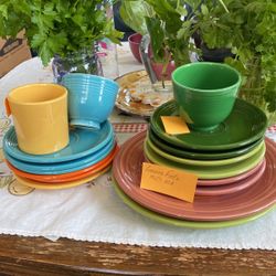 Genuine Fiesta HLO USA Dinnerware 