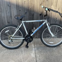 Bicycle Haro 17.5” Medium 