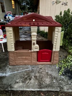 Step2 Outside Playhouse