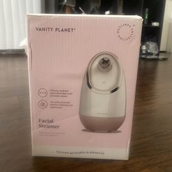 Vanity Planet Aira Facial Steamer