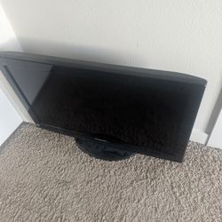 Panasonic 32 Inch NO REMOTE 