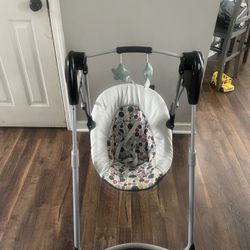 Compact Swing