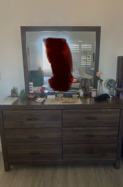 6 drawer dresser w mirror