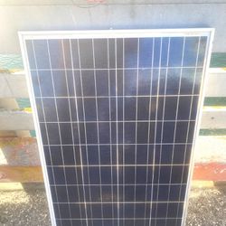 100 Watt Grape Solar Panel/ 300 Watt Grape Charge Controller 