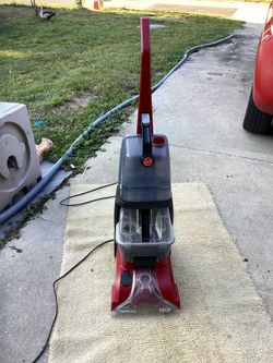 Hoover spin and scrub carpet washer