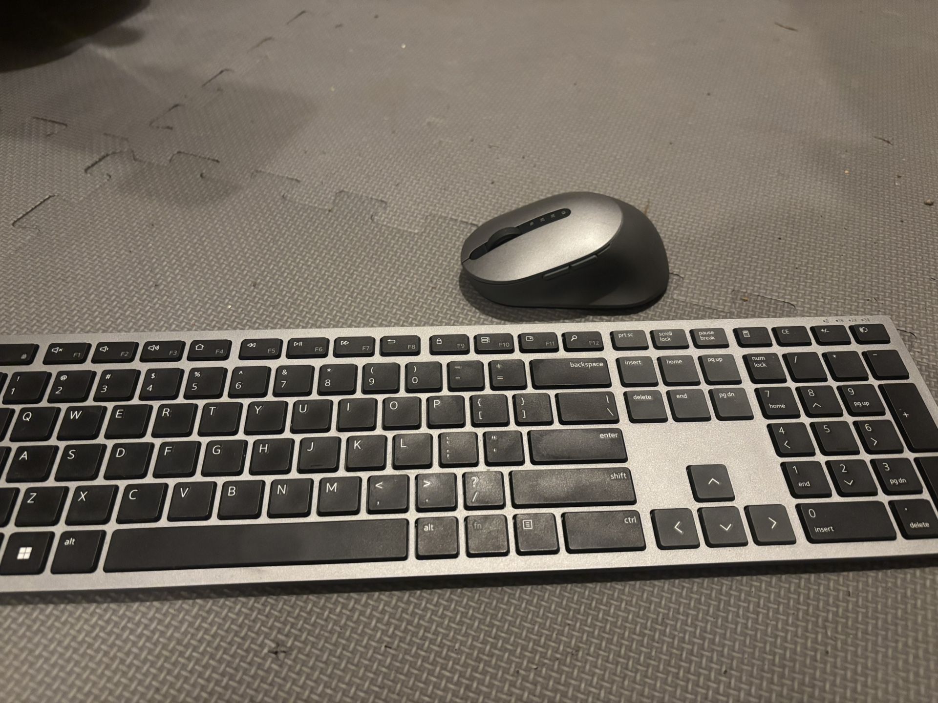 Dell wireless keyboard and mouse