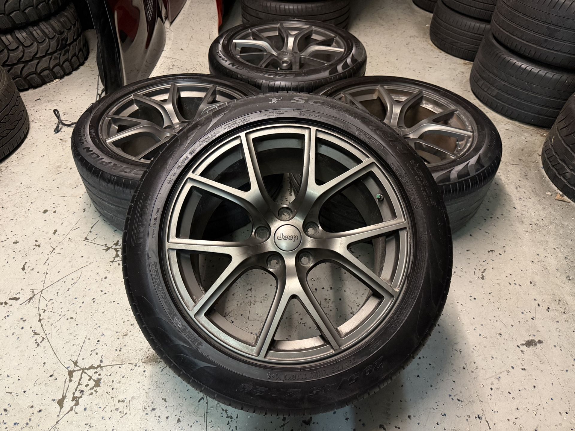 Jeep Trackhawk Rims