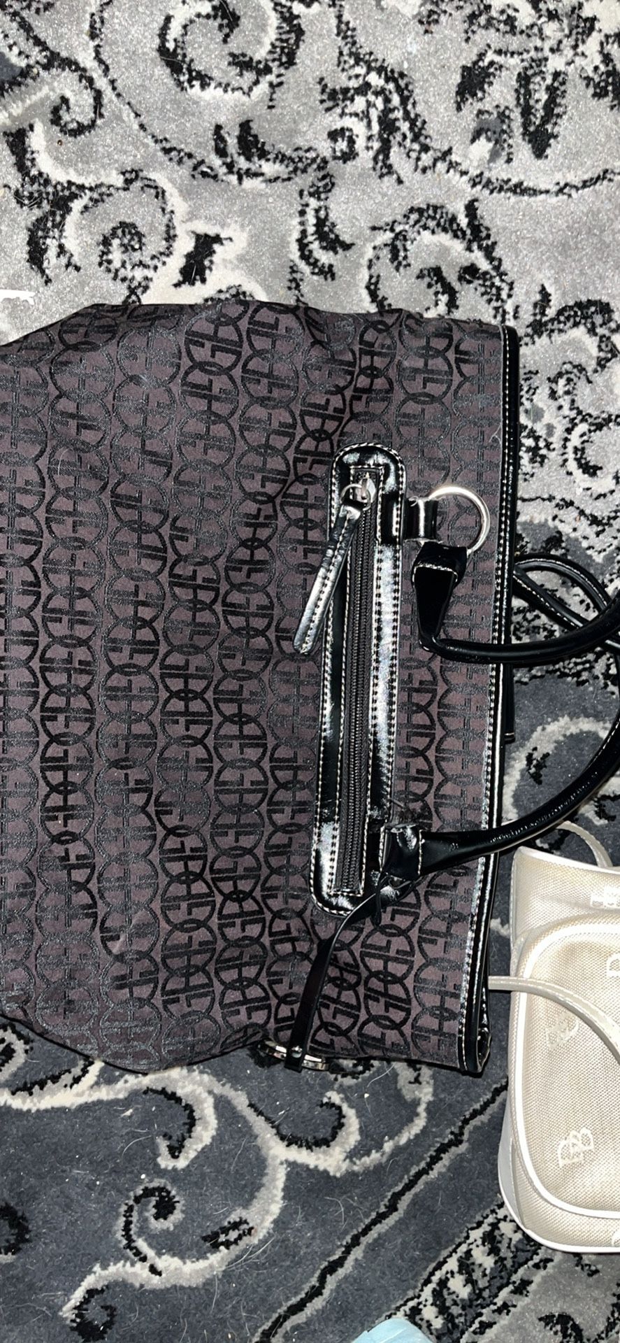 Giani Bernini black purse