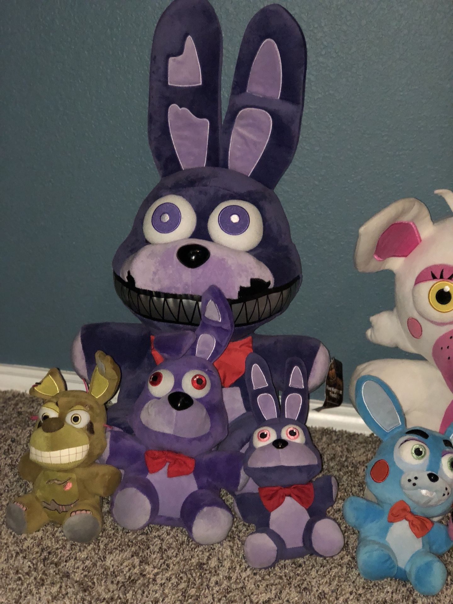 Five Nights At Freddy's Tie Dye Springtrap Plush for Sale in San Antonio,  TX - OfferUp