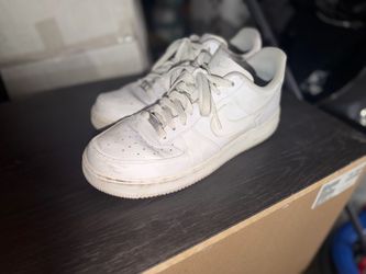 NIKE AIR FORCE 1 MENS SZ 9.5