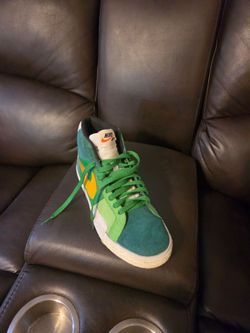 Nike SB High-Top Sneaker Green Yellow
