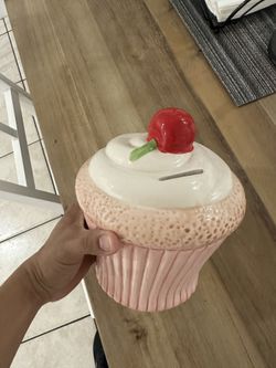 Cupcake Piggy Bank 