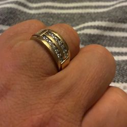 10k Solid Gold,Diamond Ring.Please Read Description See Page For More Jewelry Trades Welcome,gold Only