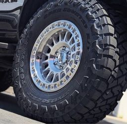 All sizes available / message for quotes kmc + Toyo !!