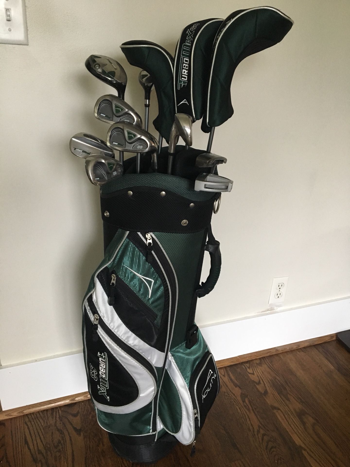 Acuity TurboMax S3 golf clubs/bag
