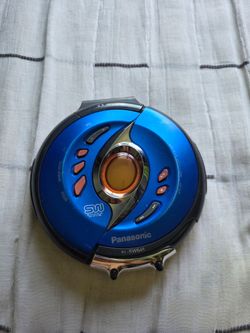 Panasonic Shockwave Blue Portable CD Player, SLSW945 Tested Working