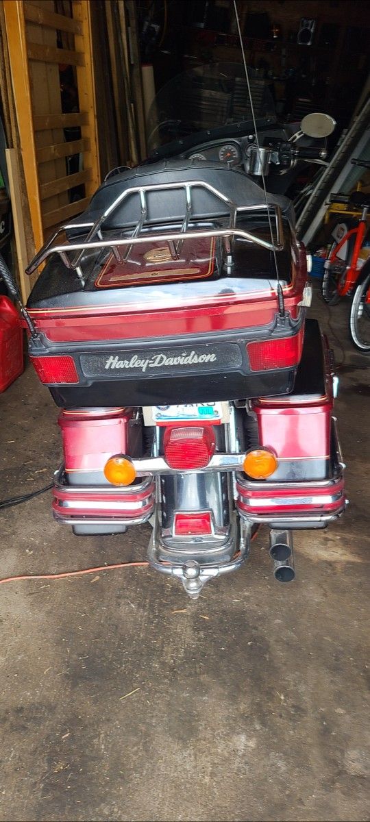 Harley Davidson Motorcycle 