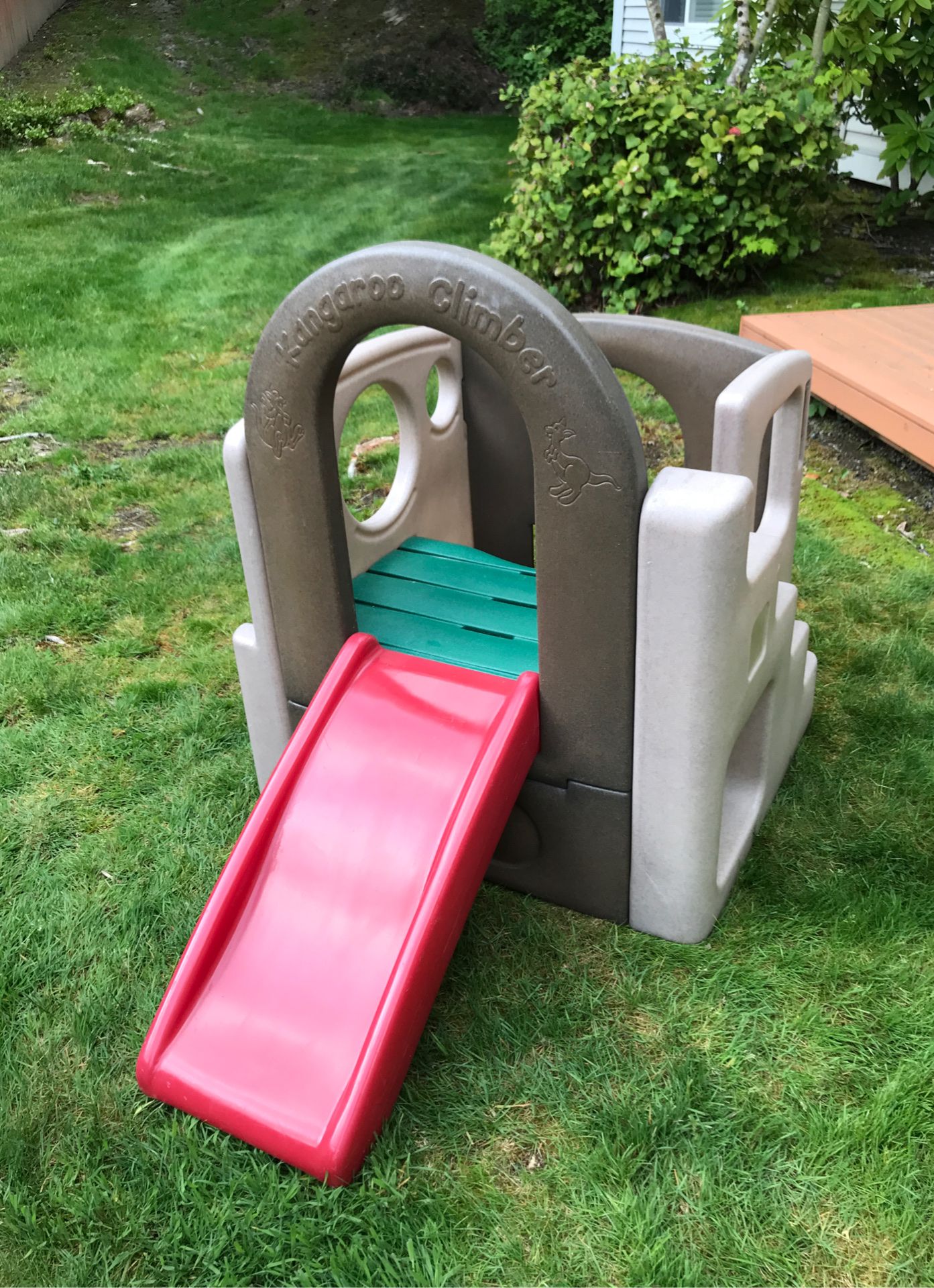 Kangaroo Climber - indoor or outdoor playground