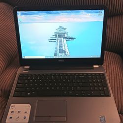 Intel Core i7-4500u Dell 16" Laptop 8 GB RAM 500 GB HD DVDRW WEBCAM WI-FI & Bluetooth Wireless Windows 64 Bit OS 