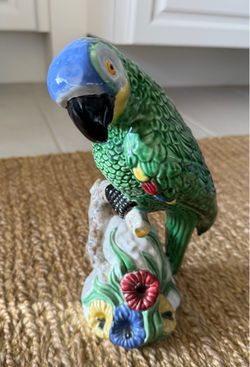 Vintage Bordello Pinheiro Parrot Portugal Ceramic Collectible Excellent Condition