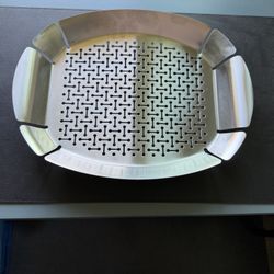 Cool Stainless Steel BBQ Grill or Oven Baskets Brand NEW Great For Vegetables