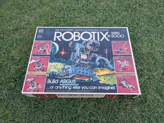 Vintage Milton Bradley ROBOTIX R-2000 Build ARGUS Motorized Space Set 1980s Parts