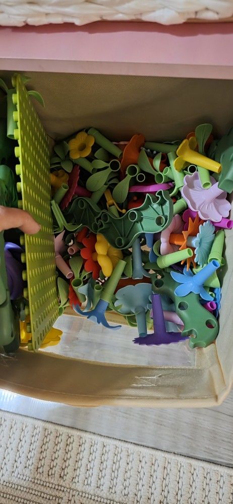 Flower Garden Building - Educational