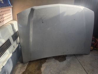2004 Silverado 1500 hood