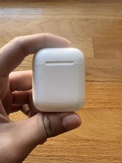 Apple AirPods Gen 1 – Untested / As-Is