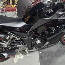 2014 Kawasaki Ninja Ex300
