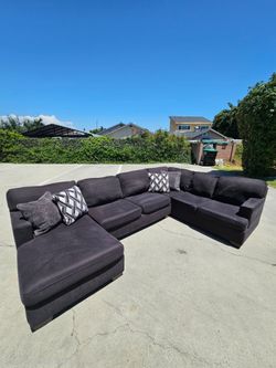 Charcoal Gray Sectional Sofa 💥 Free Delivery 💥